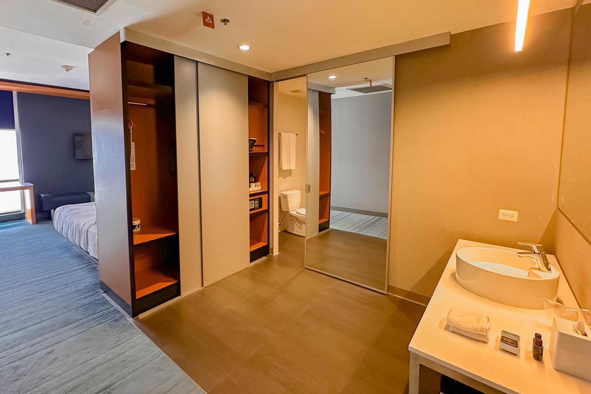Hotel Aloft 4*