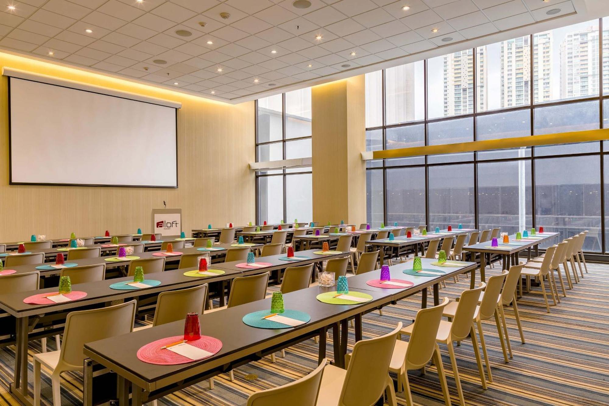 Hotel Aloft 4*