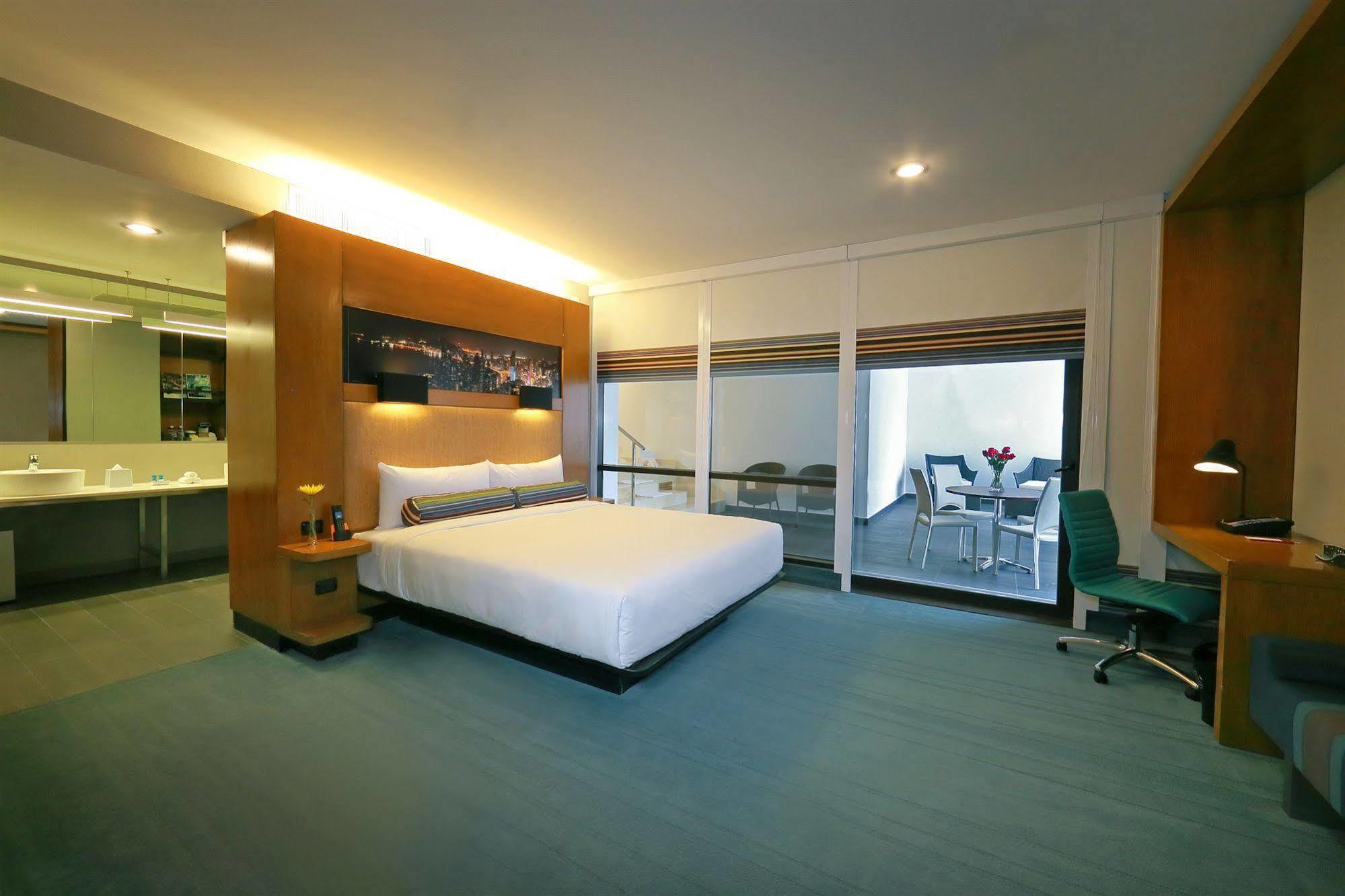 Aloft 4*