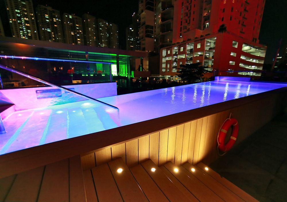 Aloft Panama City