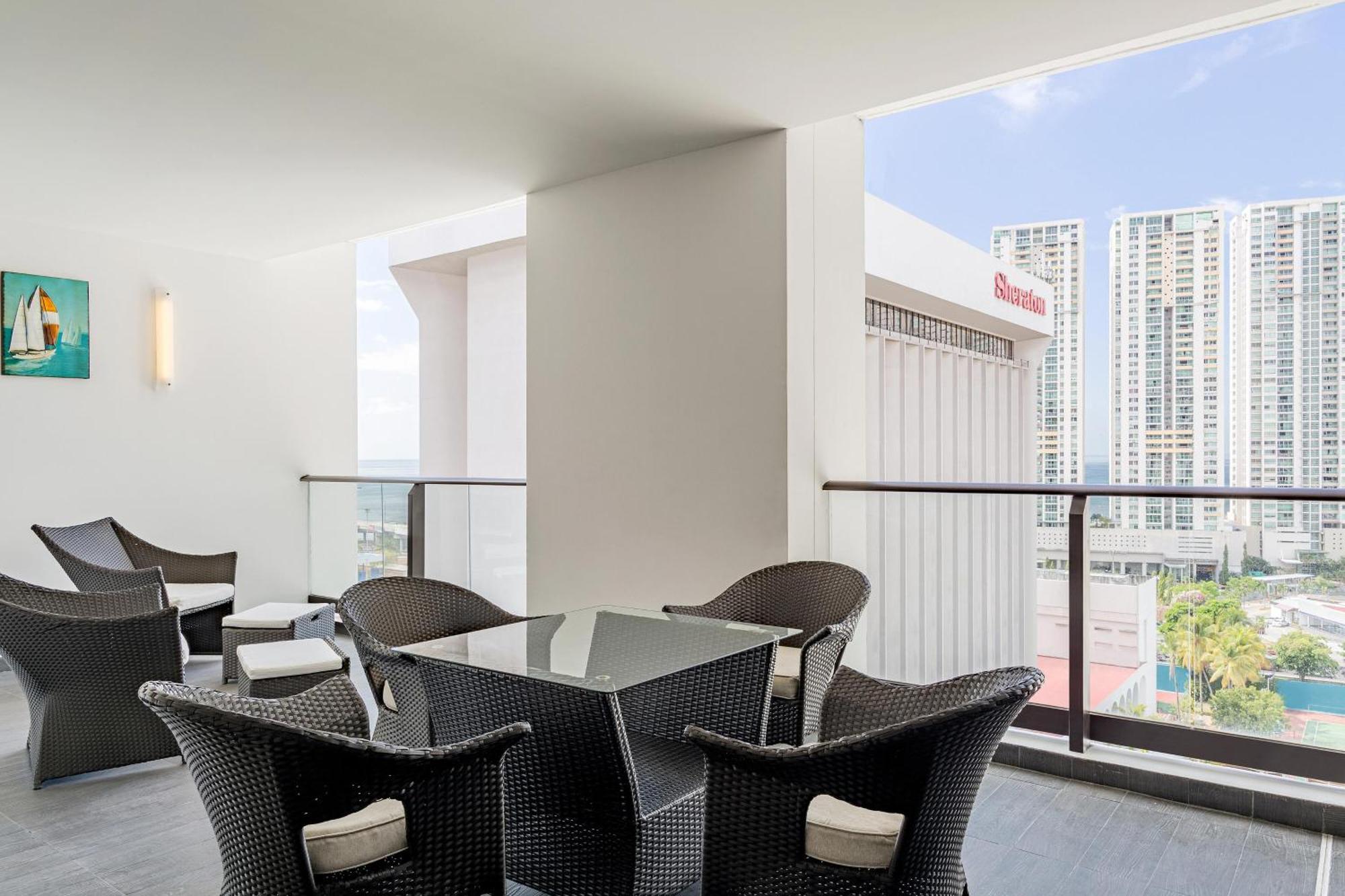 Hotel Aloft 4*